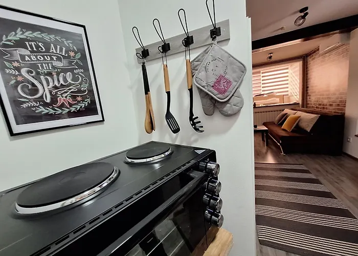 Apartman Nani - Secure And Free Parking Space!